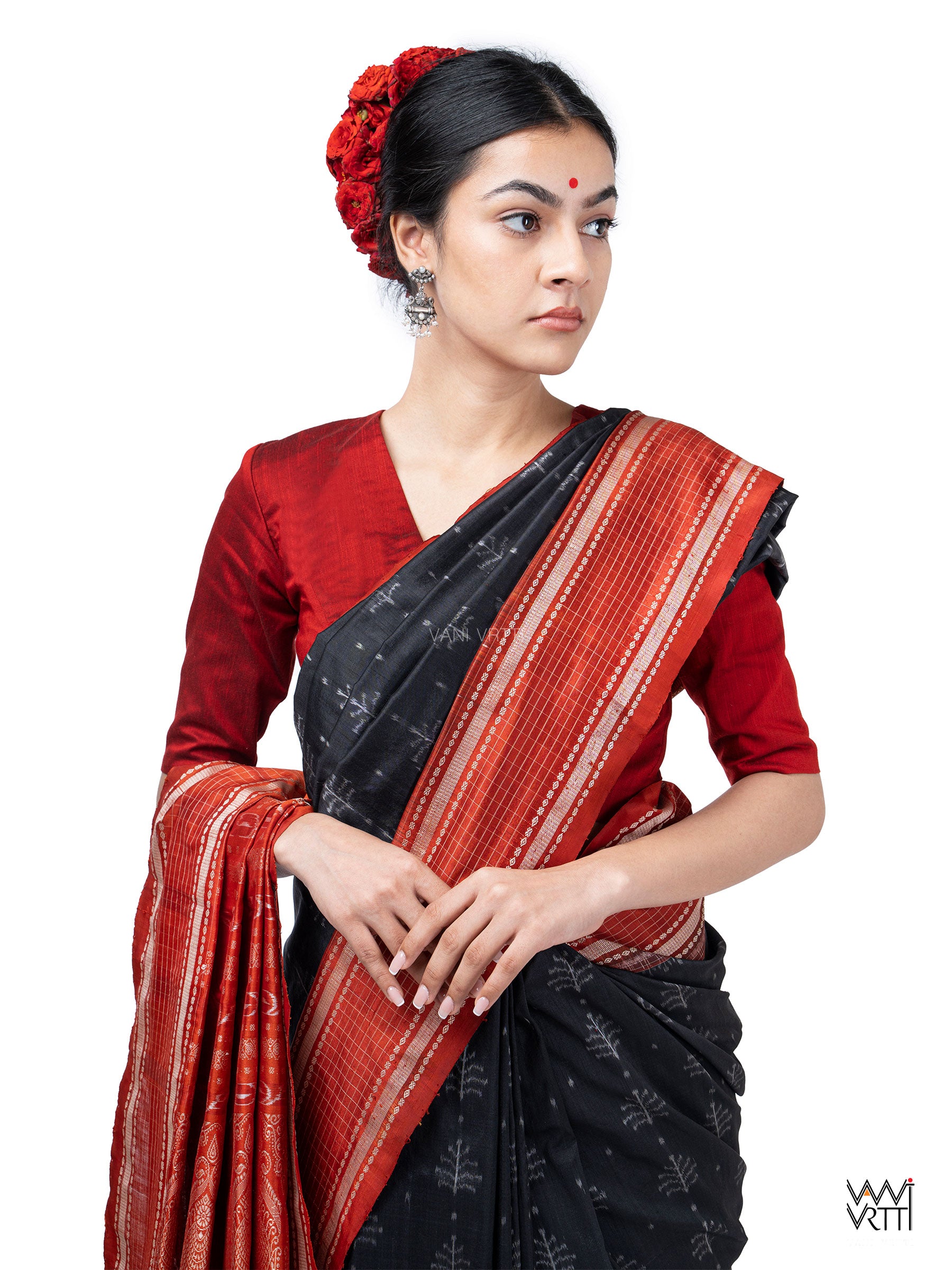 Buy Charkha Silk_Bhagalpuri Handloom Linen Maroon Black Saree with Running  Blouse Piece Online at Best Prices in India - JioMart.