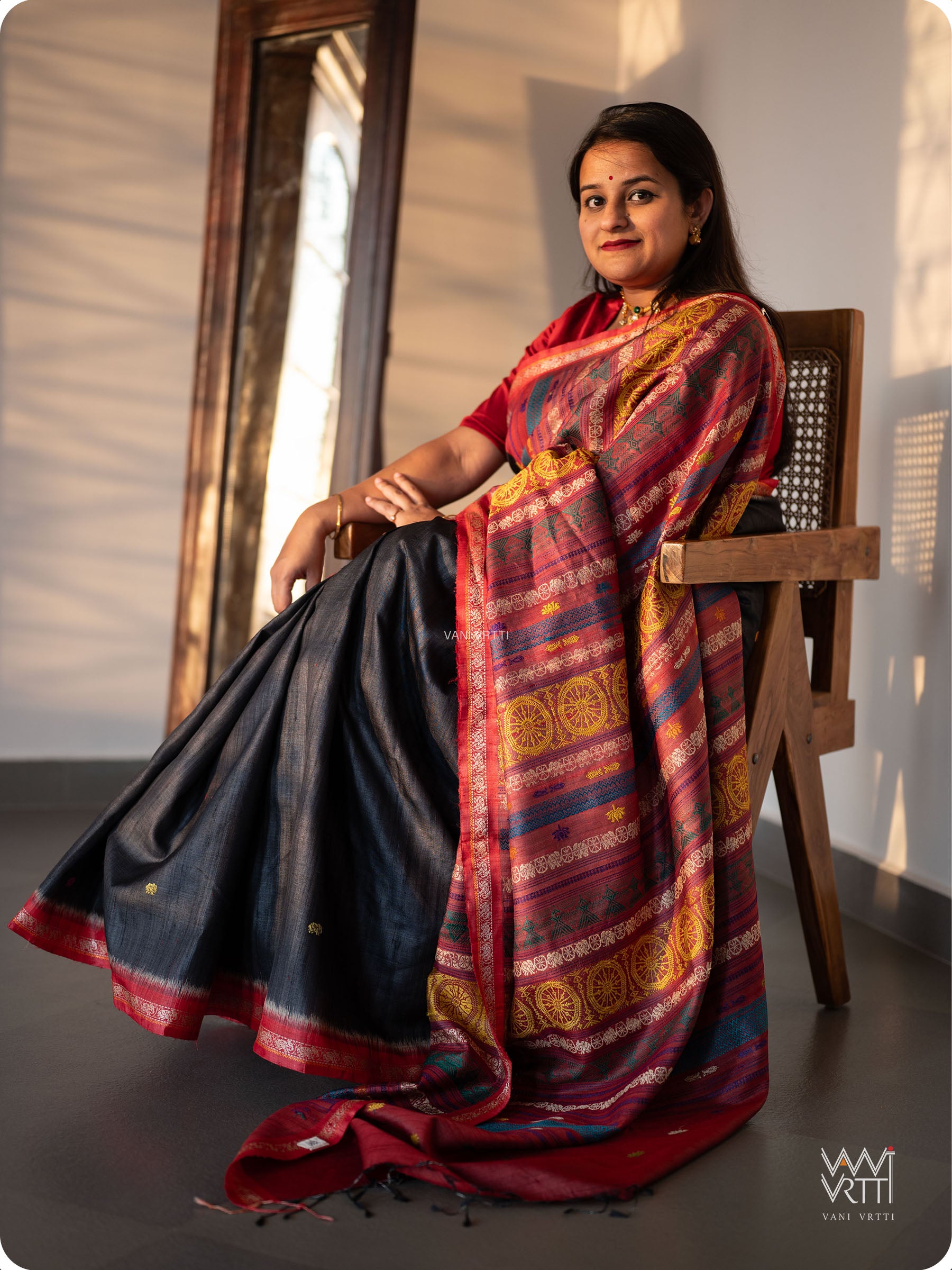 Slate Black Red Airavata Konark Double Palla Handspun Tussar Silk Saree